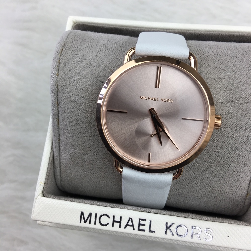 Michael Kors rose gold Portia white leather watch - Picture 8 of 8